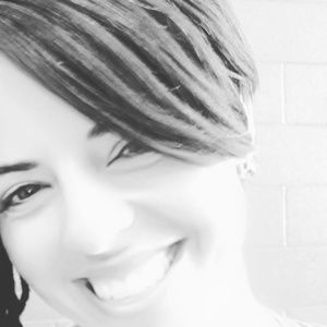 Meet your Posher, Alexia